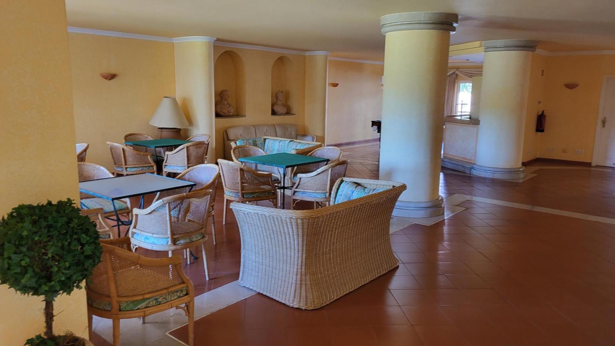 Luxury Apartment Near Cascais Town & Marina Exterior photo